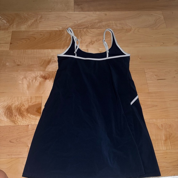 Navy and white Abercrombie athletic dress - Picture 2 of 2